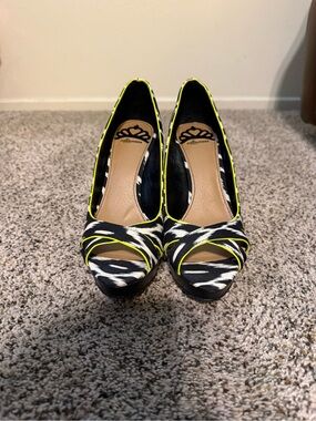 Fergalicious Black & White Zebra Print Peep-Toe Heels with Neon Green Trim